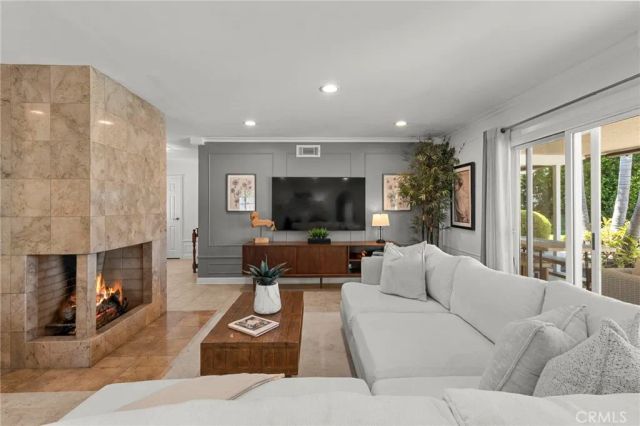 555 Armsley, Ontario, CA 91762