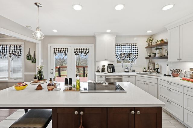 1229 Fairway Drive, Lawrenceburg, KY 40342