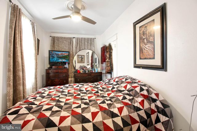 4380 BENNING RD NE, Washington, DC 20019