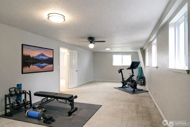 20209 106th Avenue SE, Kent, WA 98031