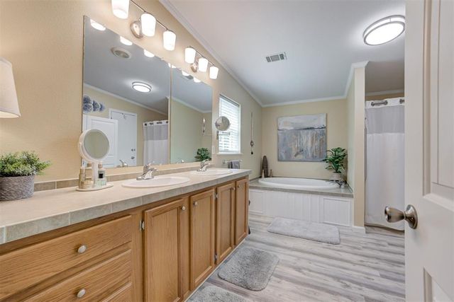 13270 El Zorro, Edmond, OK 73034