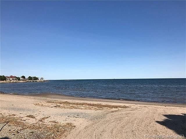 15 Merwin Avenue, Milford, CT 06460