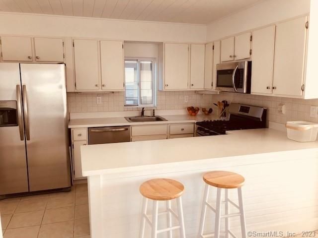 15 Merwin Avenue, Milford, CT 06460