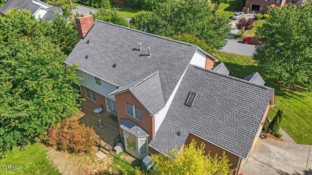 3304 Green Meadows Drive, Johnson City, TN 37604