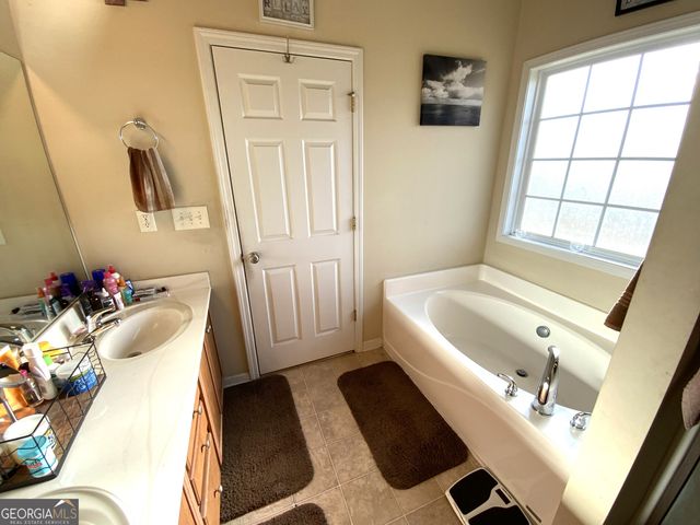 129 Oconee Meadows Lane, Eatonton, GA 31024