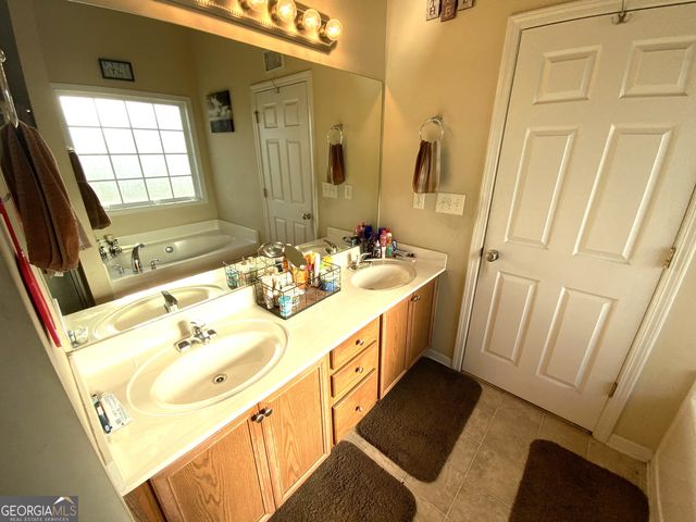 129 Oconee Meadows Lane, Eatonton, GA 31024