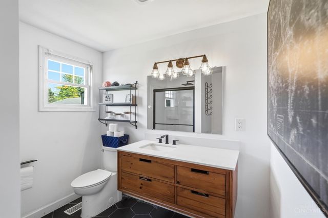 1276 Ross Millville Road, Millville, OH 45013