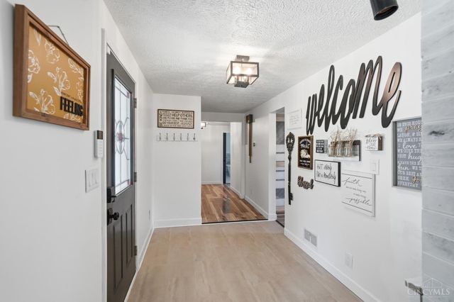 1276 Ross Millville Road, Millville, OH 45013
