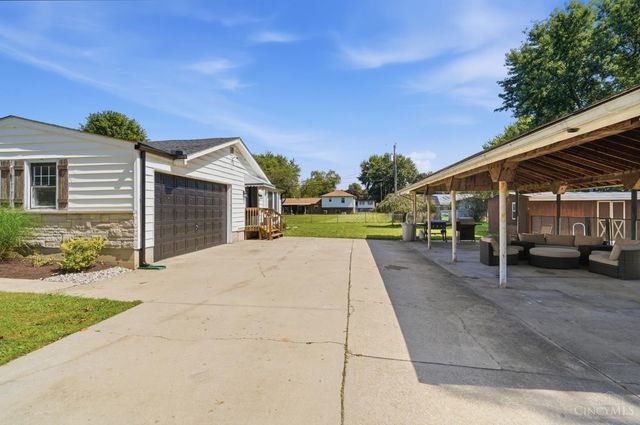 1276 Ross Millville Road, Millville, OH 45013
