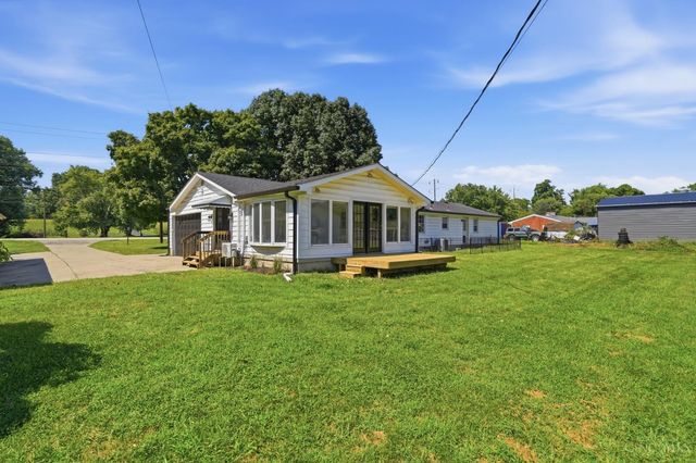 1276 Ross Millville Road, Millville, OH 45013