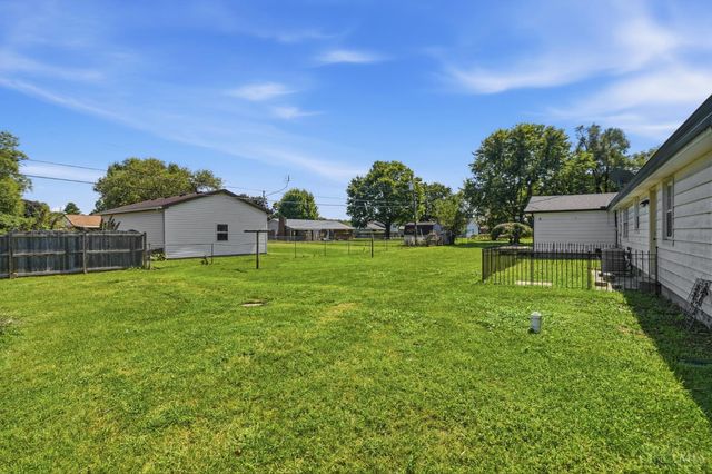 1276 Ross Millville Road, Millville, OH 45013