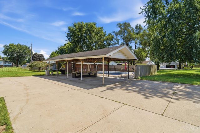 1276 Ross Millville Road, Millville, OH 45013