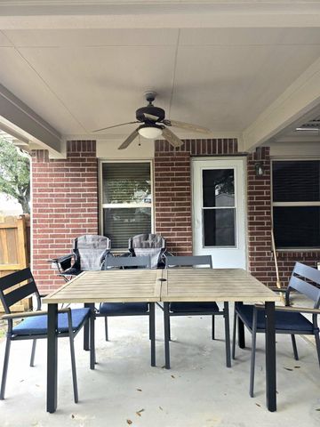 15618 Sweet Maple Court, Houston, TX 77049