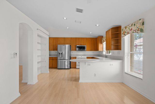 4977 Victoria Circle, West Palm Beach, FL 33409