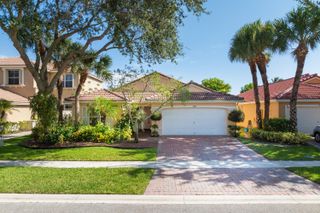 4977 Victoria Circle, West Palm Beach, FL 33409