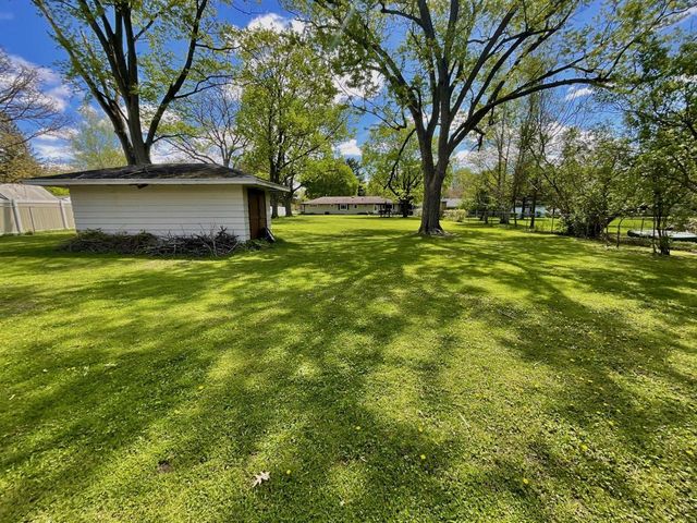 2443 shopiere Road, Beloit, WI 53511