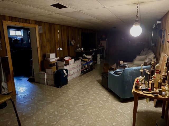 2443 shopiere Road, Beloit, WI 53511