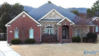 7551 Crestridge Drive, Owens Cross Roads, AL 35763