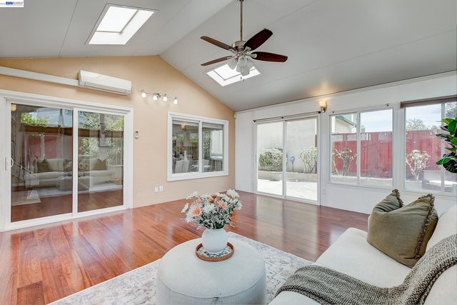 5440 TWILIGHT CMN, Fremont, CA 94555