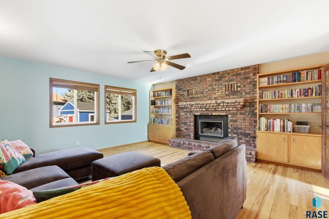 6201 W 32nd St Street, Sioux Falls, SD 57106