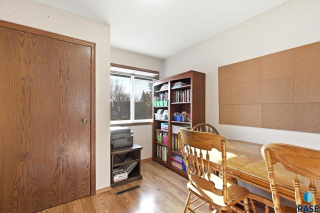 6201 W 32nd St Street, Sioux Falls, SD 57106