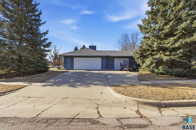 6201 W 32nd St Street, Sioux Falls, SD 57106