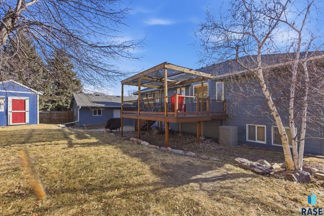 6201 W 32nd St Street, Sioux Falls, SD 57106