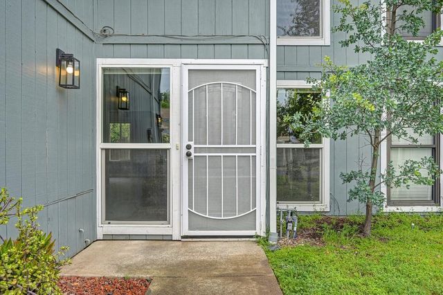 3335 Village Ct, Cameron Park, CA 95682