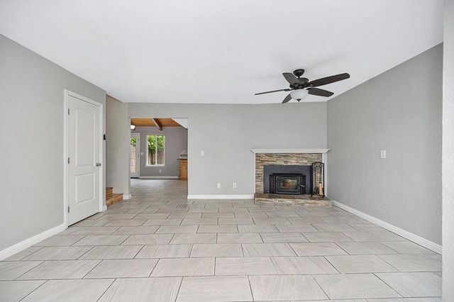 3335 Village Ct, Cameron Park, CA 95682