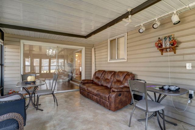 1909 S Nettleton Avenue, Springfield, MO 65807