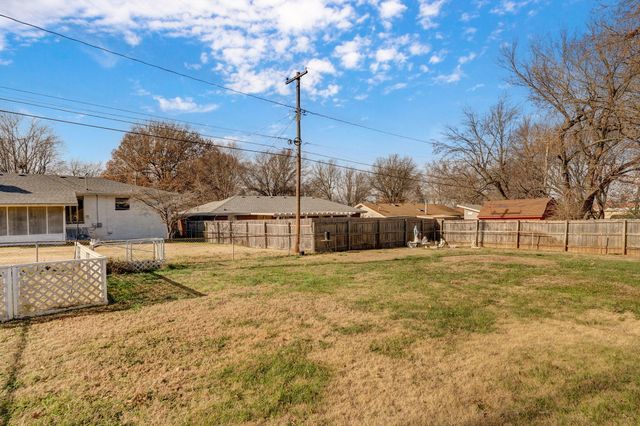 1909 S Nettleton Avenue, Springfield, MO 65807