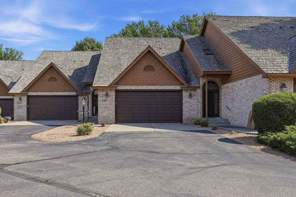 1201 Golf Course Road 203, Monticello, MN 55362