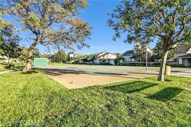 385 Owls Cove Lane, Simi Valley, CA 93065