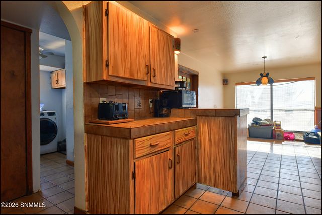 395 Gabaldon Road, Anthony, NM 88021