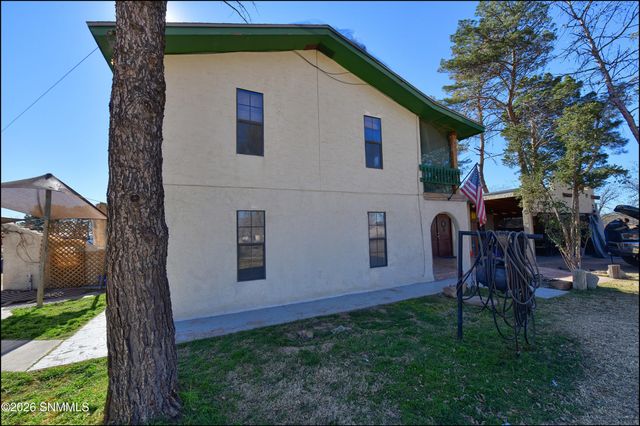 395 Gabaldon Road, Anthony, NM 88021