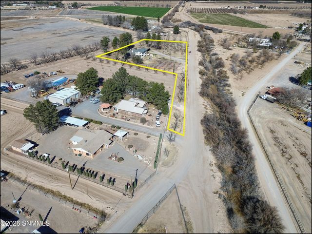 395 Gabaldon Road, Anthony, NM 88021