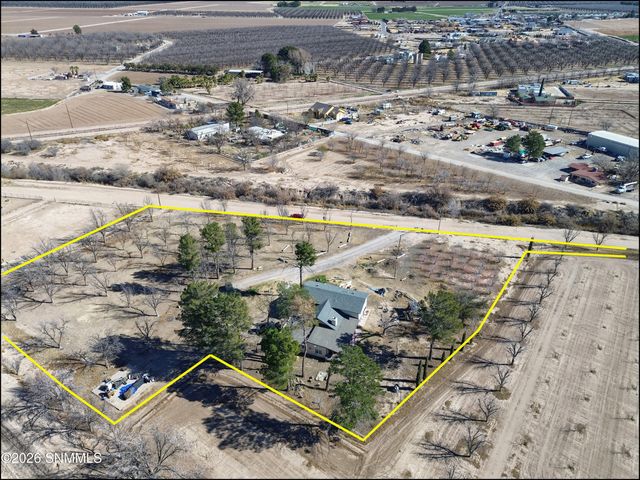 395 Gabaldon Road, Anthony, NM 88021