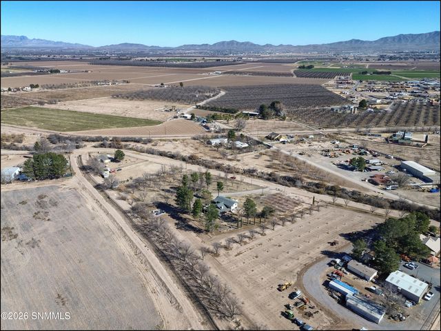 395 Gabaldon Road, Anthony, NM 88021