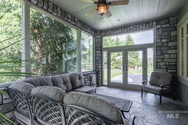 7982 S Old Farm Lane, Meridian, ID 83642