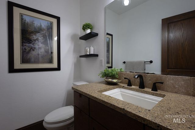 7982 S Old Farm Lane, Meridian, ID 83642