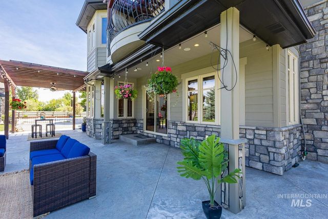 7982 S Old Farm Lane, Meridian, ID 83642