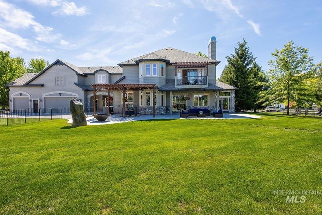 7982 S Old Farm Lane, Meridian, ID 83642