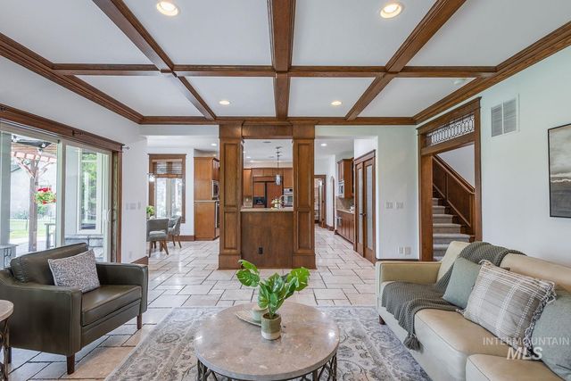 7982 S Old Farm Lane, Meridian, ID 83642