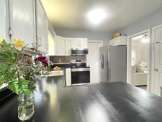 98 Monadnock Street, Troy, NH 03465