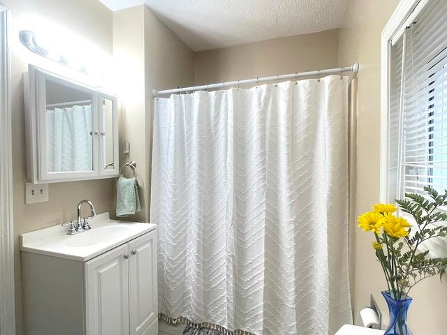 98 Monadnock Street, Troy, NH 03465