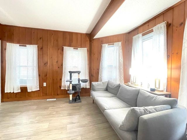 98 Monadnock Street, Troy, NH 03465