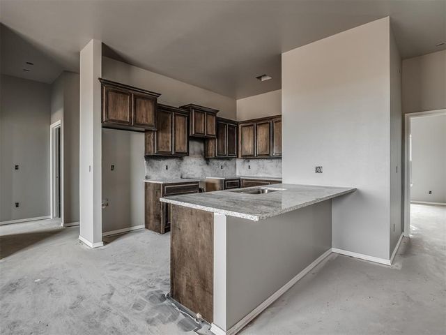 24953 Belmont Pass, Cashion, OK 73016