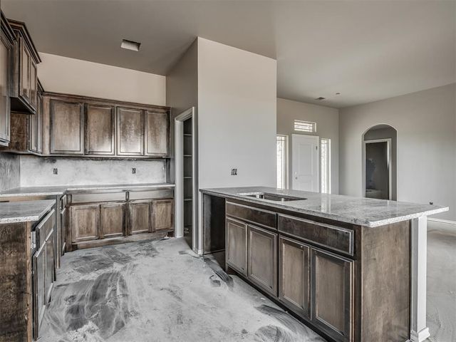 24953 Belmont Pass, Cashion, OK 73016