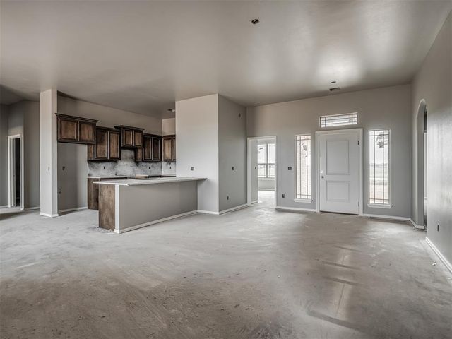 24953 Belmont Pass, Cashion, OK 73016