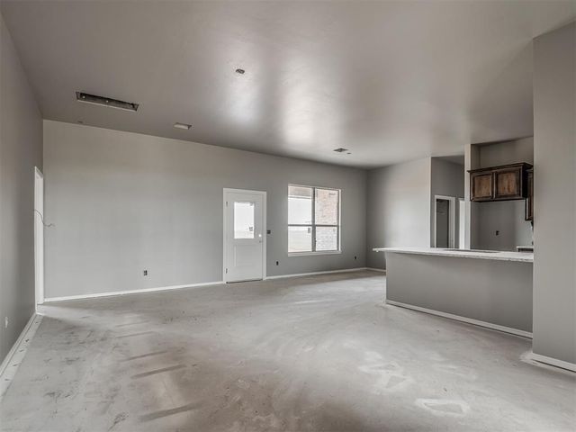 24953 Belmont Pass, Cashion, OK 73016
